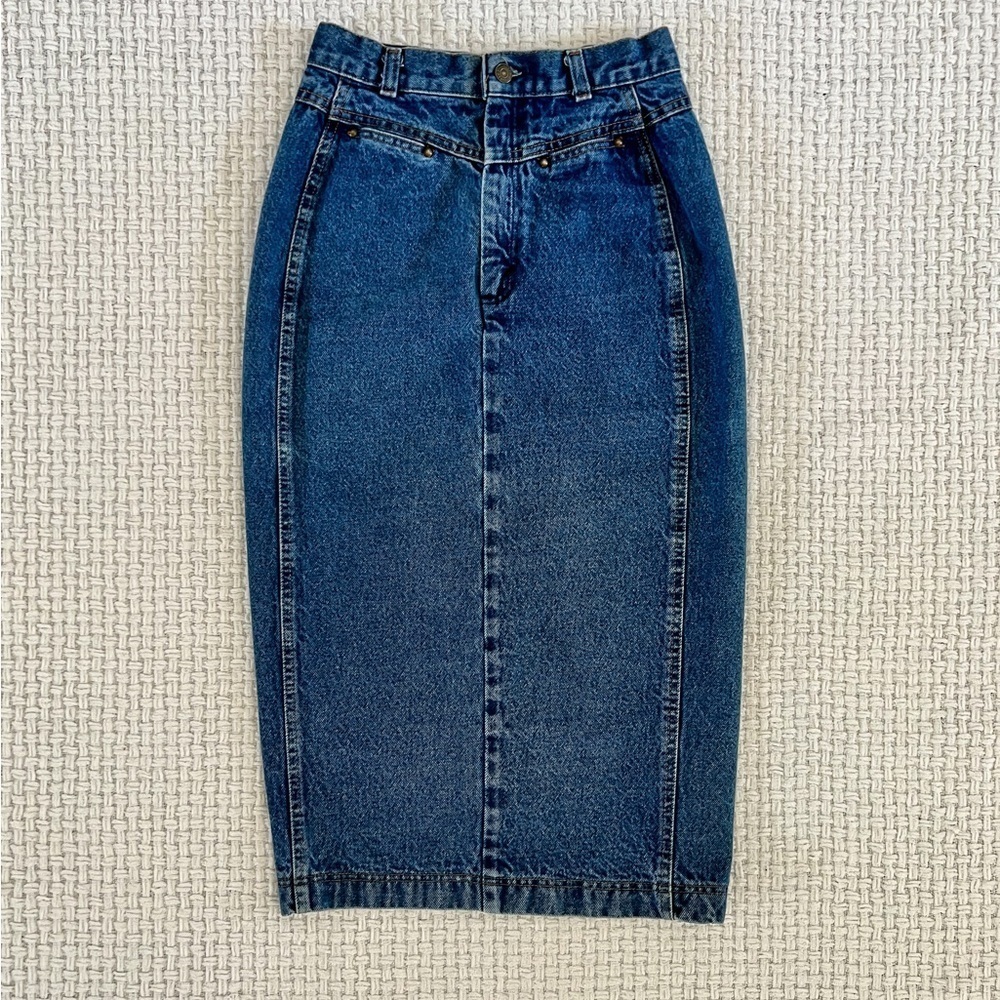 SOLD VINTAGE 80’s Levi’s Denim Maxi Skirt - Picture 2 of 6
